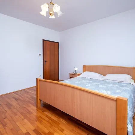 Six-bedroom In * Barban